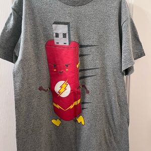 women’s graphic tees